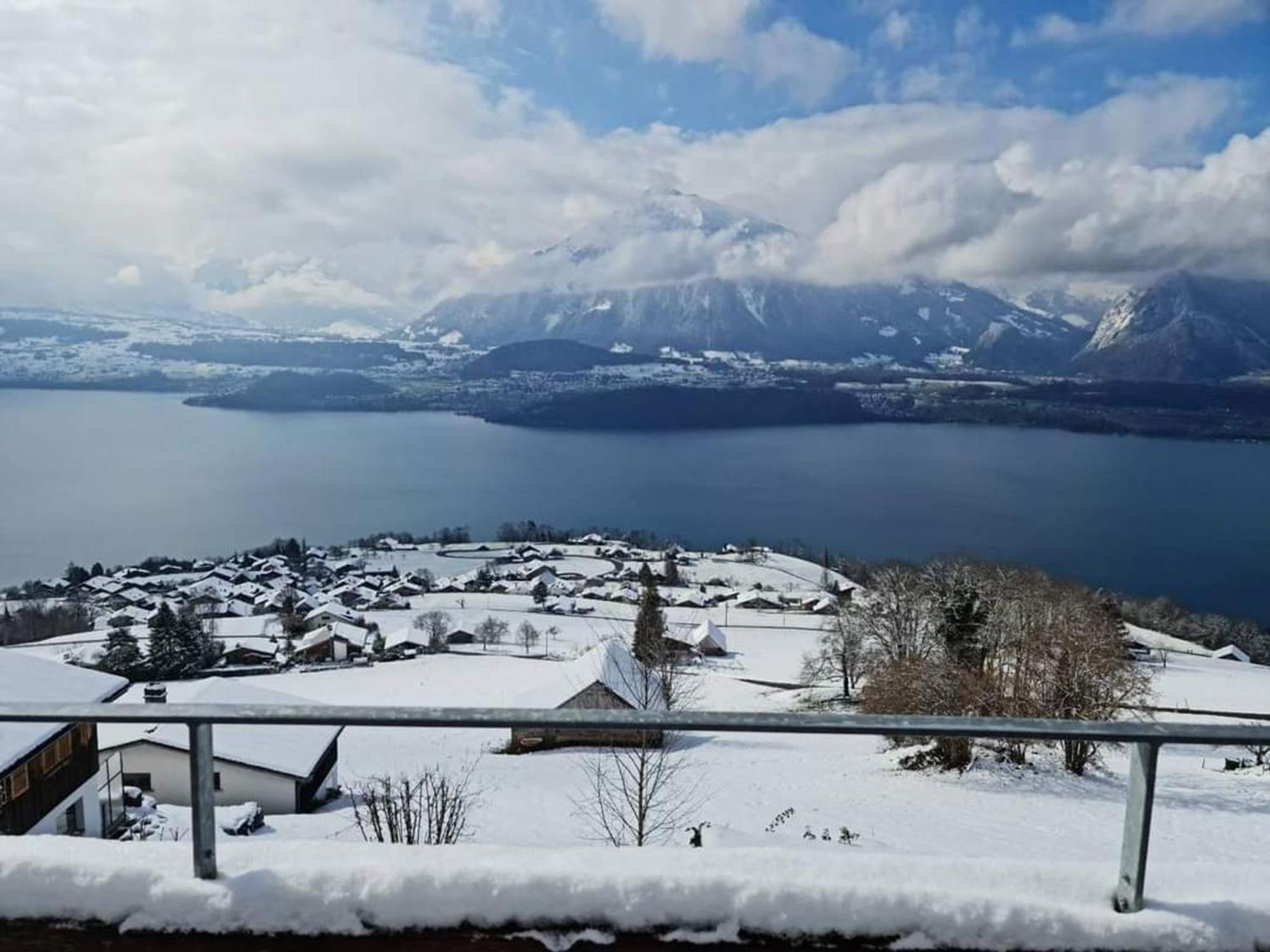 Chalet With View Of The Mountains And The Thun Lake Sigriswil Kültér fotó